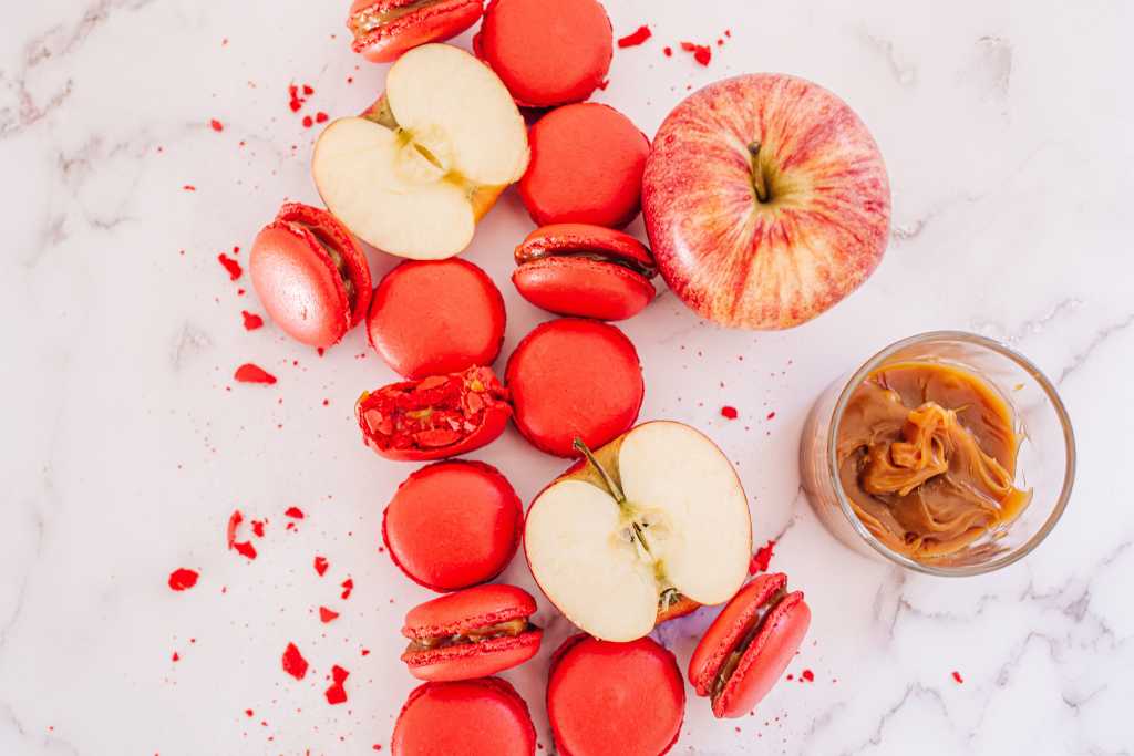 Macaron Caramel/pomme Agrume et Chocolat