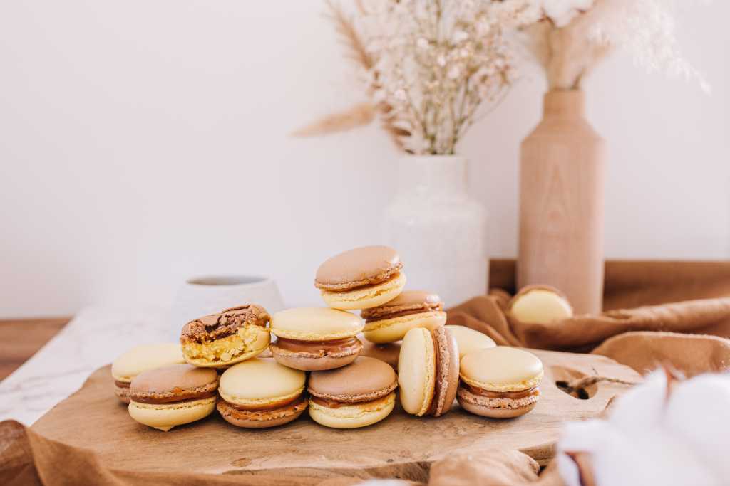 Macaron Caramel au beurre salé Agrume et Chocolat